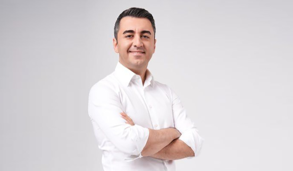 Deva Parti Milletvekili Cem Avşar “Hükümet, Doktorlarımızdan Özür Dilemeli”
